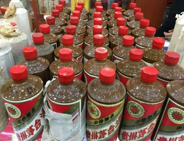 上海宝山飞天茅台回收 收名酒 老酒 洋酒电话